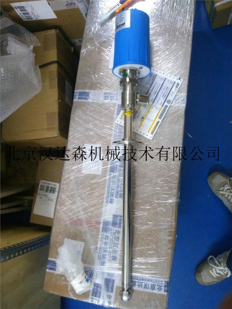 src=http://e3-fitness.com/skin/m03skinBlue/image/nopic.gif